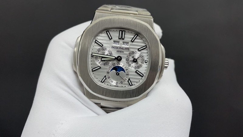 PATEK PHILIPPE